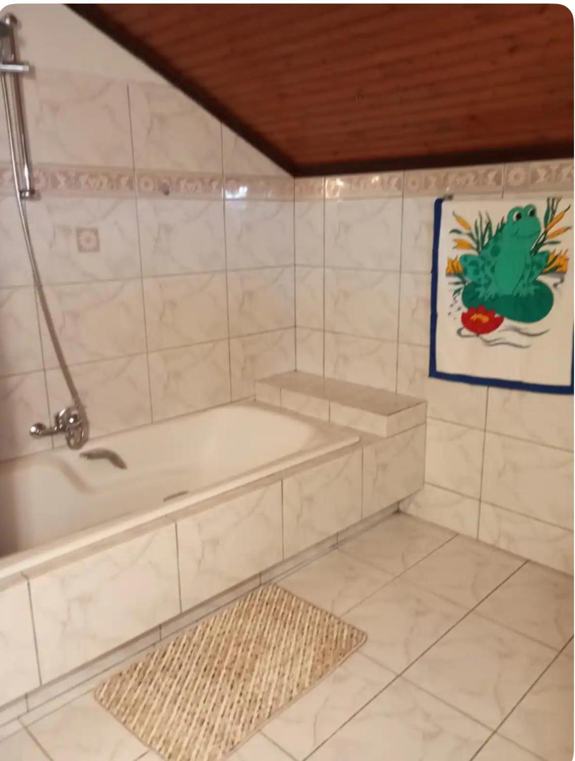 S.T Family Apartement กาลัมปากา ภายนอก รูปภาพ