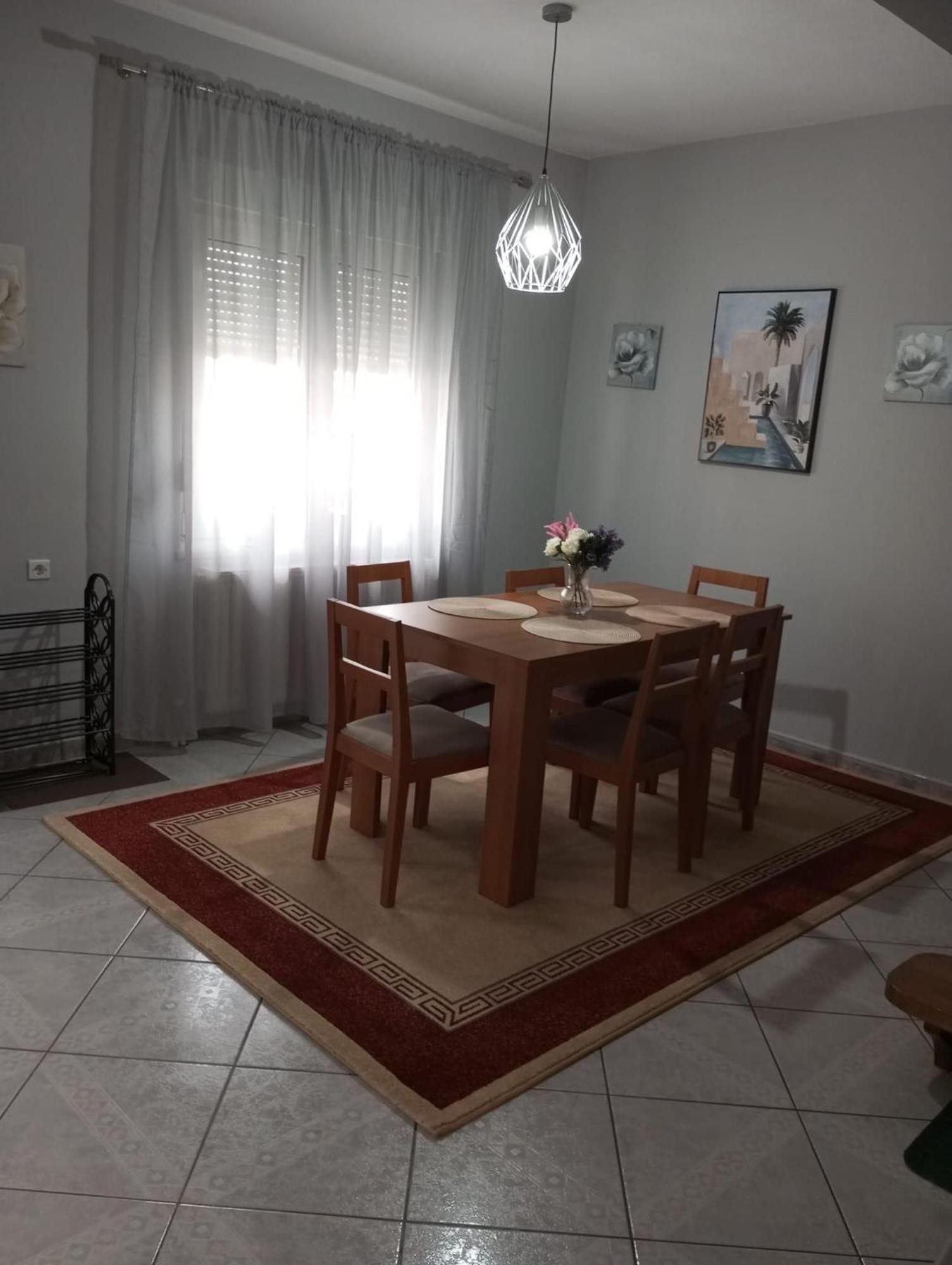 S.T Family Apartement กาลัมปากา ภายนอก รูปภาพ